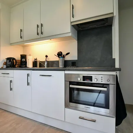 Chalet Spacious In With Garden